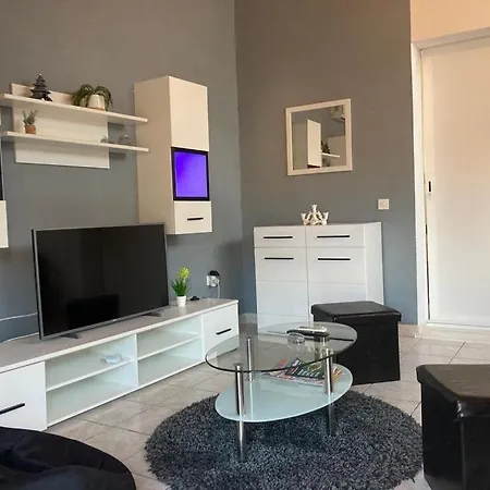شقة Apartments More بيبينيا