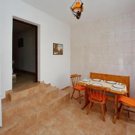 شقة Apartments More بيبينيا