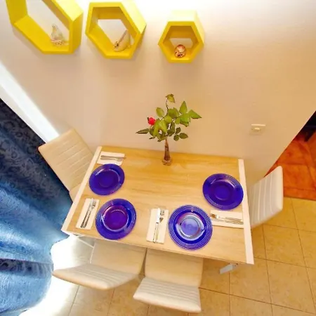 شقة Apartments More